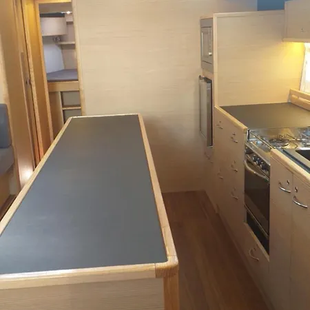 Prestige I Hotel na wodzie Trogir